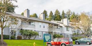 Skyline at Murrayhill Gallery 35