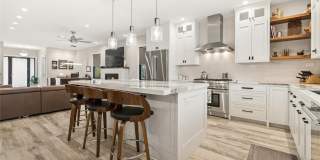 55 S Phillips Avenue Gallery 12