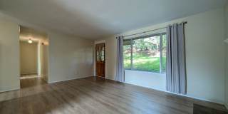 Ranch Style 3-Bedroom, 2-Bath Home In South Eugene! Gallery 5