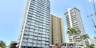 2br/2ba/1pkg in Makiki - Water/Sewer/Trash INCL! Gallery 1