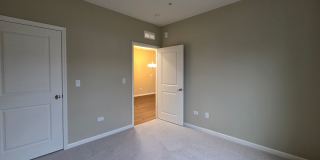 Chestnut - 2Br/2Ba Rental Home - First Floor Gallery 13