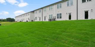 3 Bedroom Townhome in Smithfield! Gallery 20