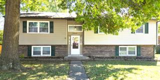 Spacious Split Level In Gainesway 251113 Gallery 1