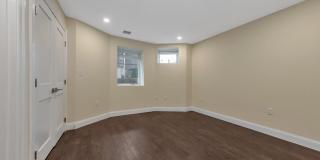 161 4th St Gallery 30