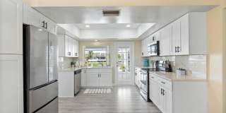 2767 Spanish River Road Gallery 21