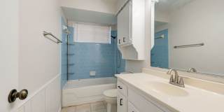 Two-Story 4 bed 2 bath Home in the Heart of Moore! Gallery 21