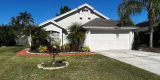 RESERVE AT WEDGEFIELD 3 bedroom 2 bath home with stainless appliances, laminate flooring and a fenced back  yard! Gallery 41