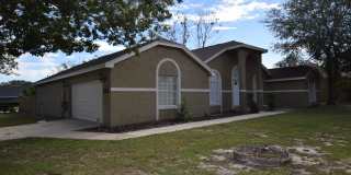 3 Bedroom,2 Bath Single Family Home at 6952 Knightswood Dr Orlando, FL 32818 Gallery 1