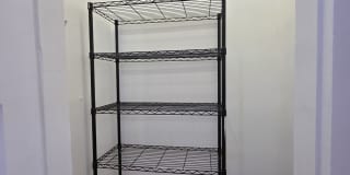 3937 Banks St Gallery 17