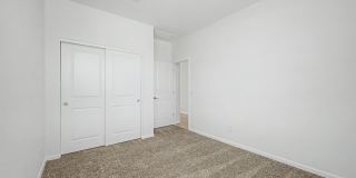 17865 W DALEY Lane Gallery 24