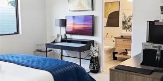 555 S Sunrise Gallery 13