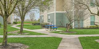 Eaglebrook Apartments Gallery 1