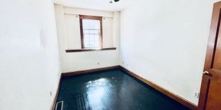 300 North St. Gallery 5