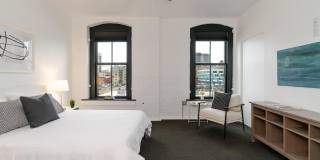 225 N 4th Street Gallery 20