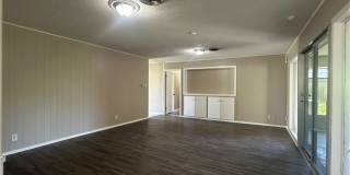 6022 Killarney Drive Gallery 6