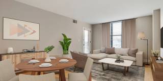 The Esquire on Fifth Gallery 15