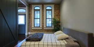 Furnished 2 Bdrm/2 Bath Condo in the Heart of Downtown Ashland! Gallery 14