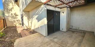Beautiful Condo For Rent Gallery 17