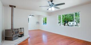 Huge Backyard Close to Downtown Prescott! Gallery 8