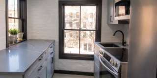 561 Hudson Street Gallery 6