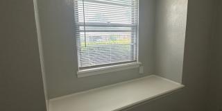 3 Bed 1.5 Bath Gallery 49