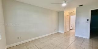 7711 SW 131st Ave Gallery 25