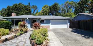 Lovely 3 Bedroom Home Gallery 1