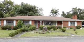 Spacious 4BR House in Brunswick Gallery 1
