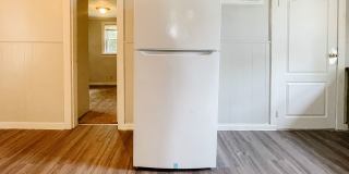 For Rent: 2118 S Penn St. 2 Bedroom 1 Bathroom Home Coming Soon! Washer/Dryer Hook Ups! Pet Friendly! Gallery 9
