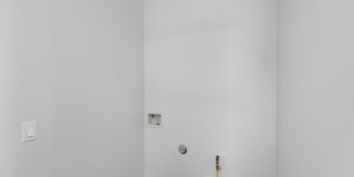 Modern Coastal Lease in Top of the World Gallery 14