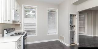 1364 West Ohio Gallery 7