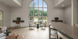 Avana Avebury Gallery 12