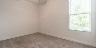 1005 South Hollywood Avenue Gallery 16