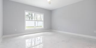 4 Karl Court Gallery 15