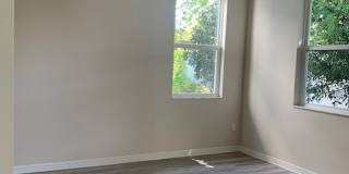 2082 Paragon Cir W Gallery 2
