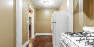 1 Bed 1 Bath apartment in Okc close to Plaza District! Gallery 37