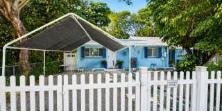 8 N Marlin Avenue Gallery 1