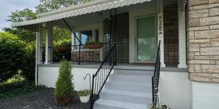 Unique and pristine home for rent in Cave Spring! 2BR 1.5 Bath Unique and pristine home for rent in Cave Spring! 2BR 1.5 Bath Gallery 5