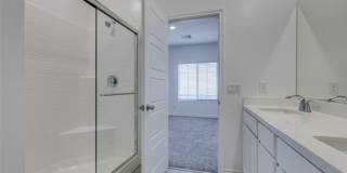 600 N Carriage Hill Drive Gallery 34