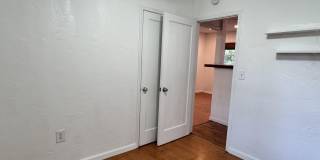 3012 Glenwood Road Gallery 19