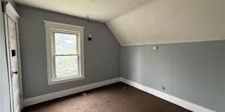 154 Seeley Avenue Gallery 6