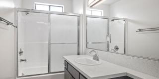 Sherman Oaks Gardens Gallery 15