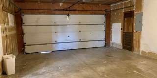 Sprawling Four Bedroom Home Gallery 39