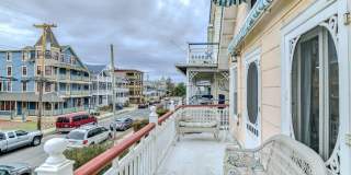19 Webb Avenue Gallery 36