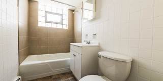 14021 S Tracy Ave Gallery 2