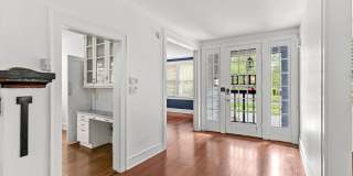 Charming Historic House in Harbor Oaks Gallery 33