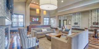 River Oaks Gallery 10
