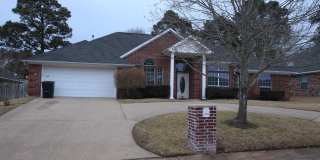Coming soon: Beautiful 4 bedroom home in Oasis South! Gallery 1