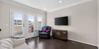 Spacious, Pet-Friendly 4BR Townhome in Gated Community | Oxon Hill Gallery 26