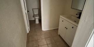 5 Bedroom Duplex!! Gallery 11